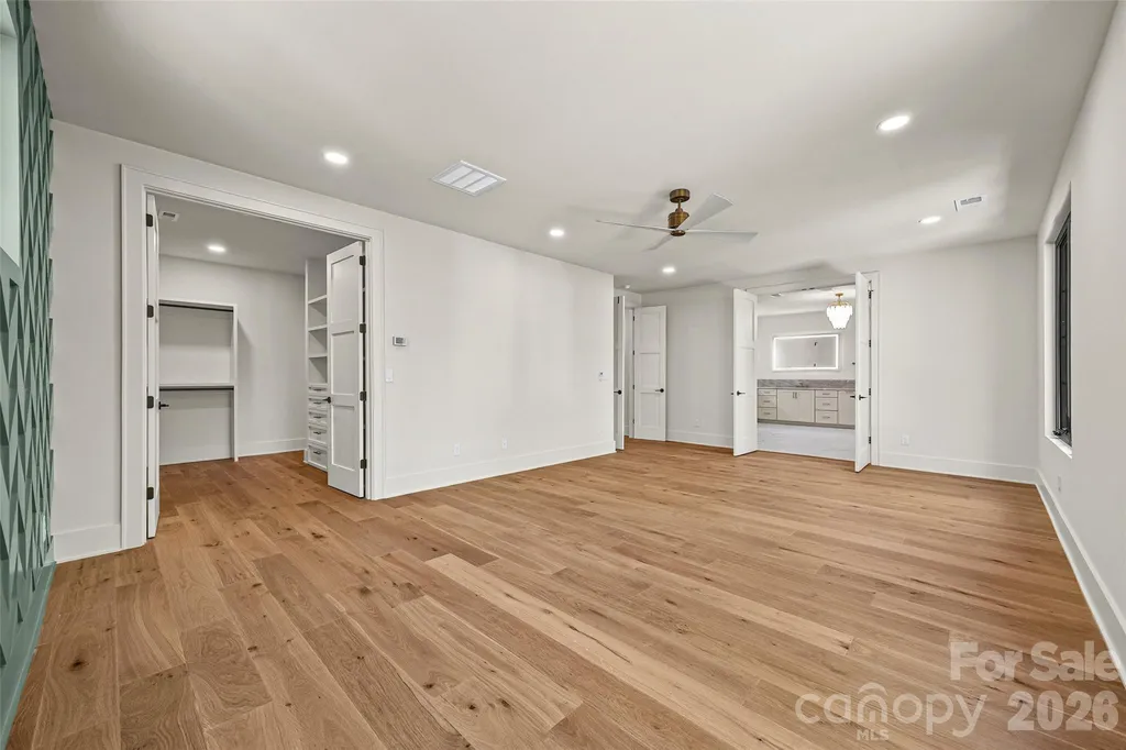 7105 Essington Drive Charlotte NC 28270