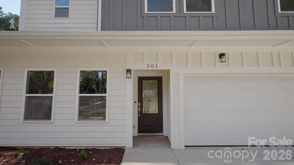 501 &503 Granby Circle Charlotte NC 28217