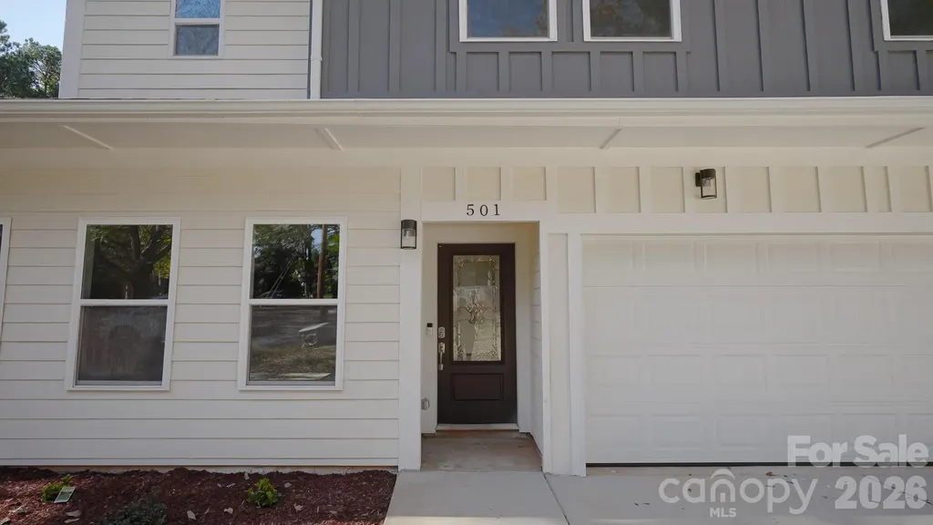501 &503 Granby Circle Charlotte NC 28217