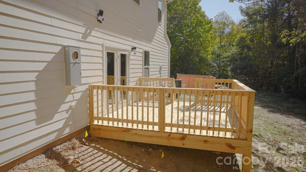 501 &503 Granby Circle Charlotte NC 28217
