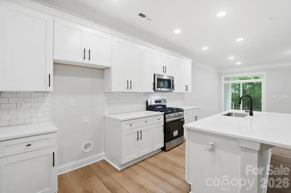 4327 Black Court Harrisburg NC 28075
