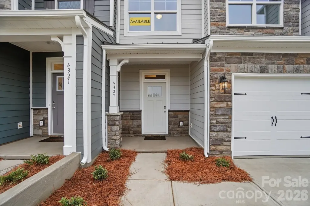 4327 Black Court Harrisburg NC 28075