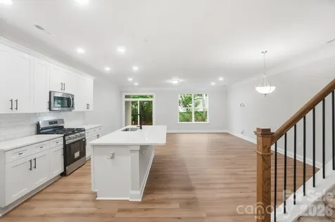 4327 Black Court Harrisburg NC 28075