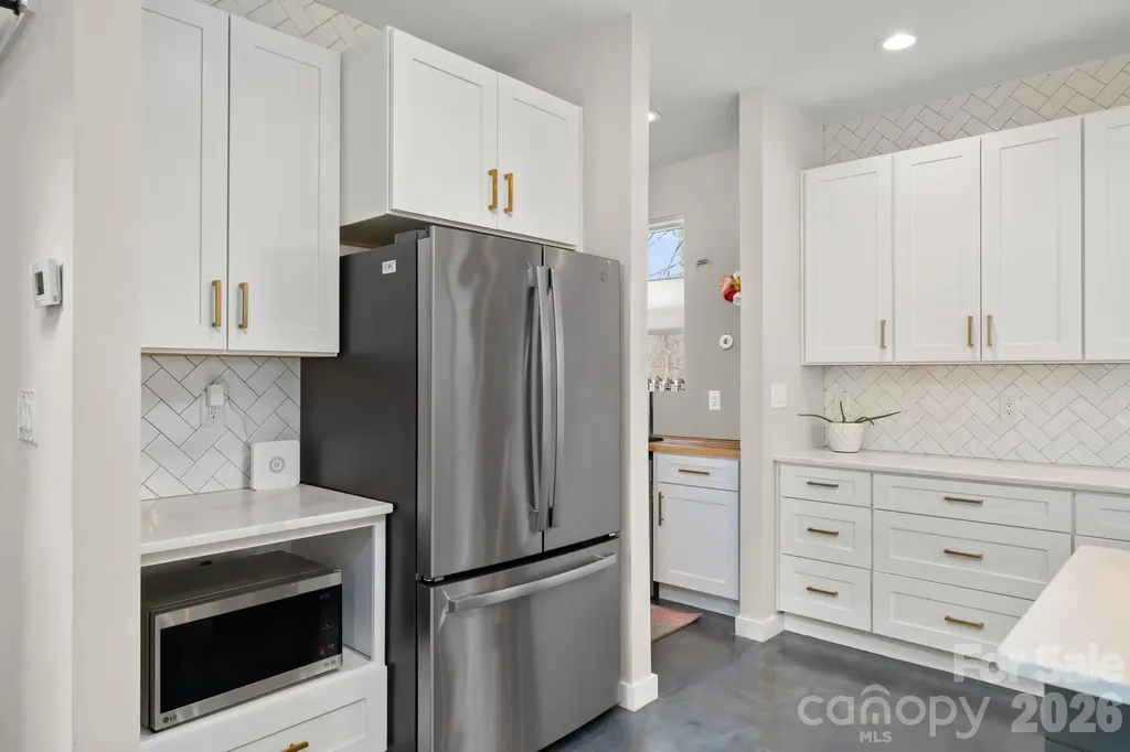 21 Boyd Avenue Asheville NC 28806