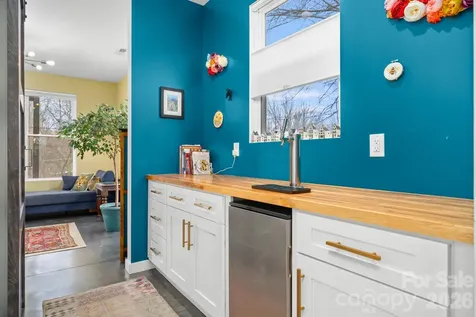 21 Boyd Avenue Asheville NC 28806