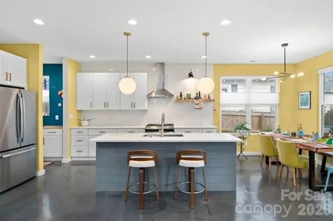 21 Boyd Avenue Asheville NC 28806