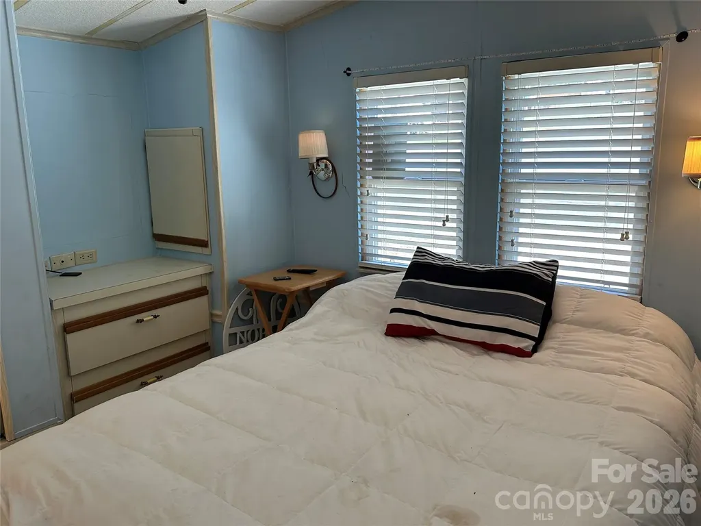 101 Dogwood Circle New London NC 28127