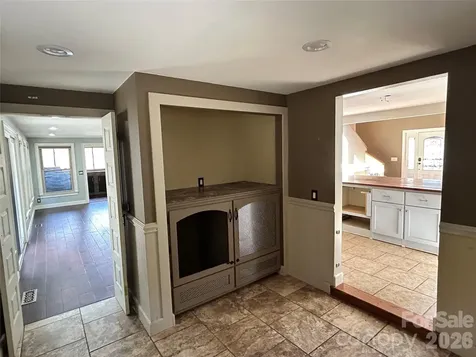 330 Potts Drive Waynesville NC 28785