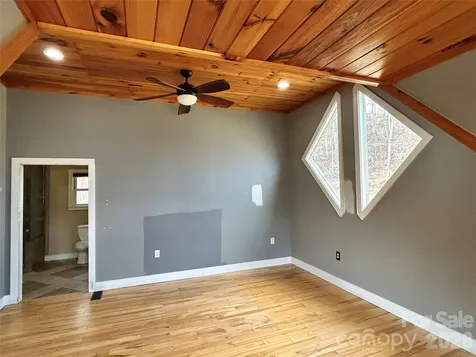 330 Potts Drive Waynesville NC 28785
