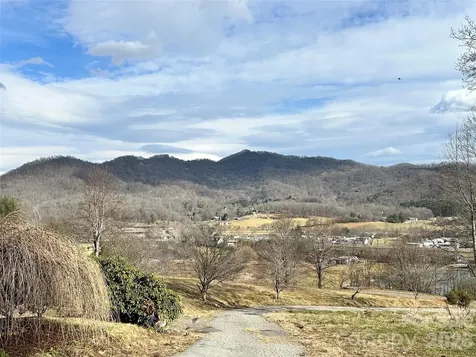 330 Potts Drive Waynesville NC 28785
