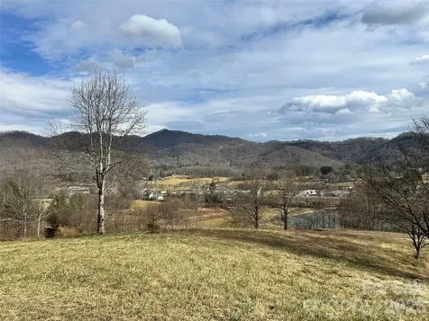 330 Potts Drive Waynesville NC 28785