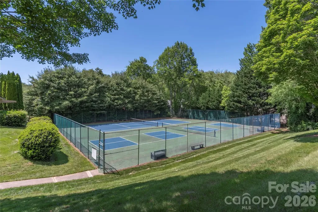 111 Clubwood Court Asheville NC 28803