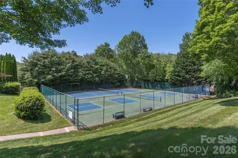 111 Clubwood Court Asheville NC 28803