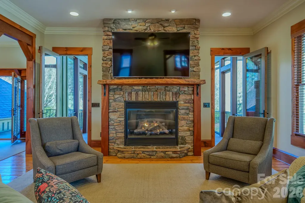 4836 Stream Side Lane Morganton NC 28655