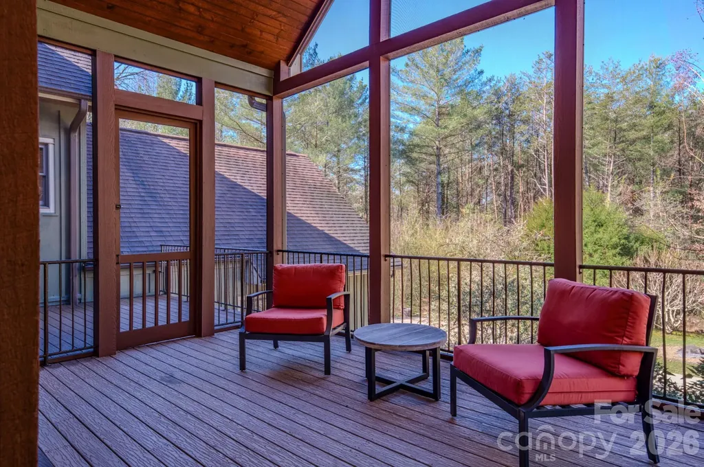 4836 Stream Side Lane Morganton NC 28655