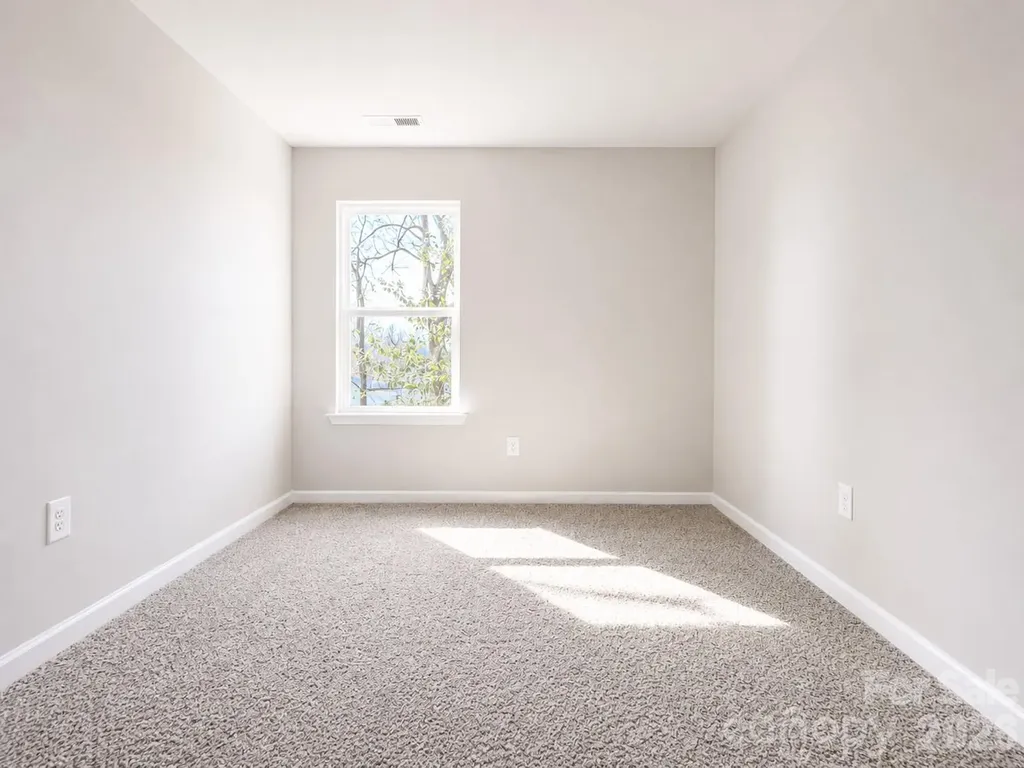 5941 Wallace Avenue Charlotte NC 28227