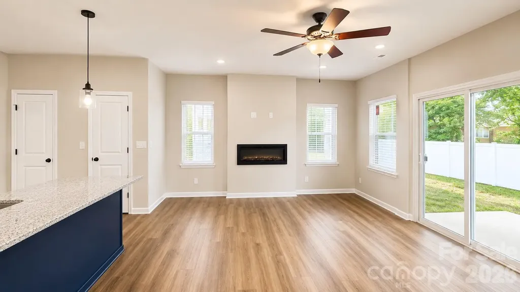 5941 Wallace Avenue Charlotte NC 28227