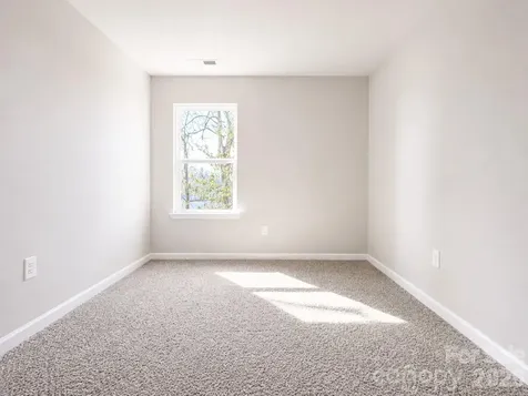5941 Wallace Avenue Charlotte NC 28227