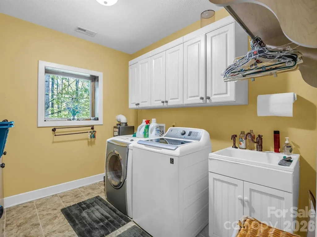 30 Laurel Branch Drive Black Mountain NC 28711