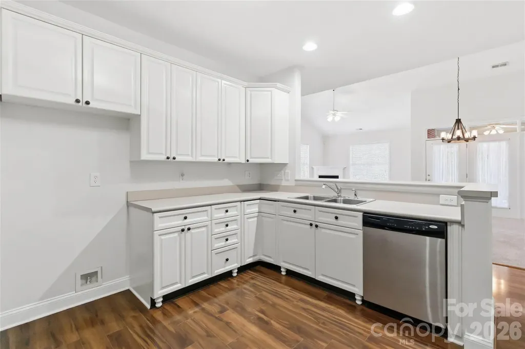 3832 Misty Glen Court Matthews NC 28105