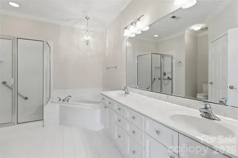 3832 Misty Glen Court Matthews NC 28105