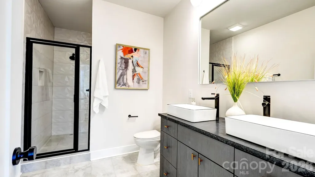 1308 Carolyn Drive Charlotte NC 28205