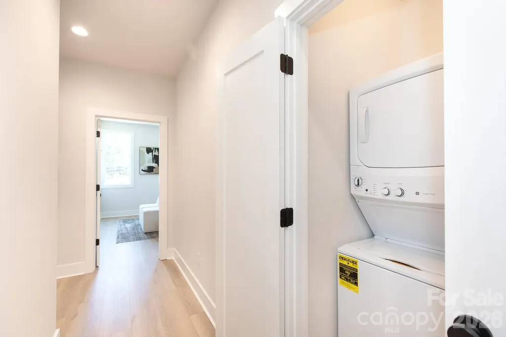 1308 Carolyn Drive Charlotte NC 28205