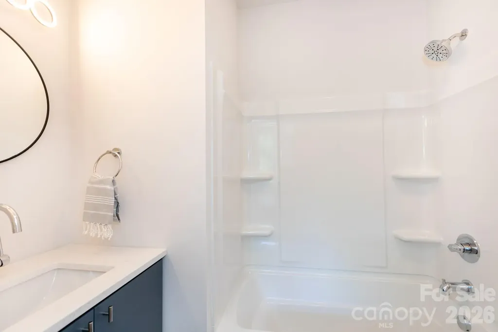 1308 Carolyn Drive Charlotte NC 28205
