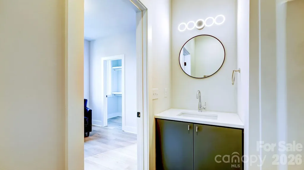 1308 Carolyn Drive Charlotte NC 28205