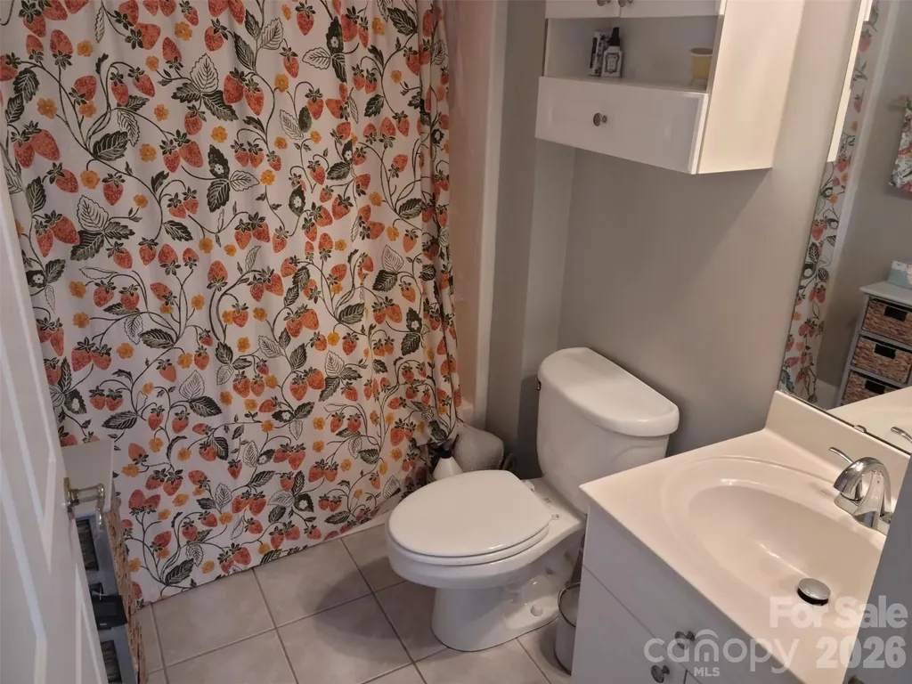 8633 Coralbell Lane Charlotte NC 28213
