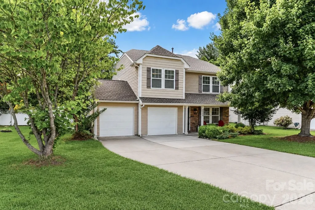 1123 Valley Street Statesville NC 28677