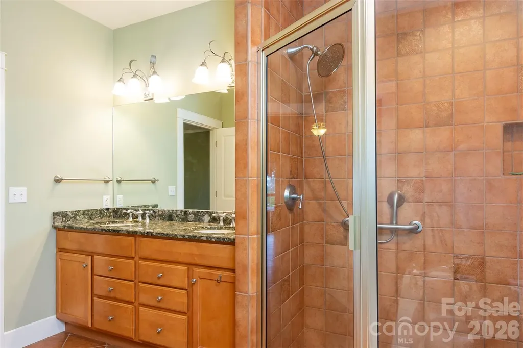 204 Briarcliff Asheville NC 28804