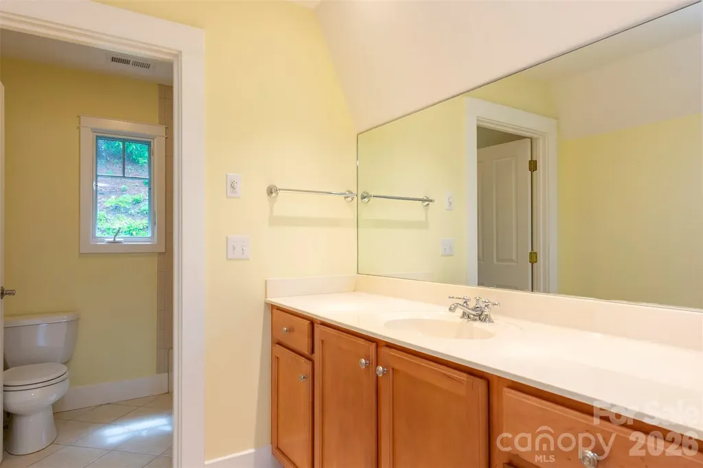204 Briarcliff Asheville NC 28804