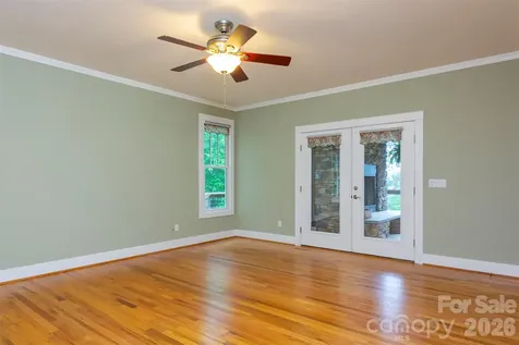 204 Briarcliff Asheville NC 28804