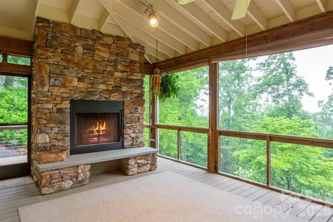 204 Briarcliff Asheville NC 28804