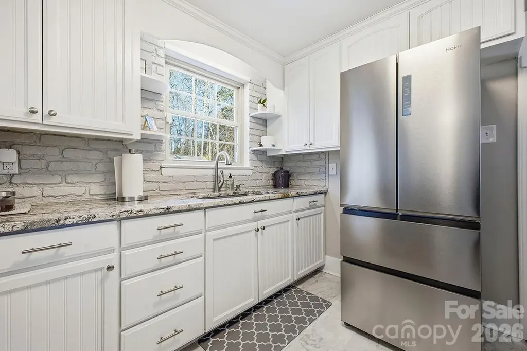 2841 20th Street NE Hickory NC 28601