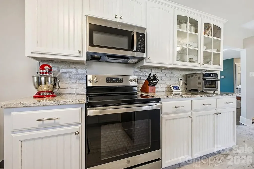 2841 20th Street NE Hickory NC 28601