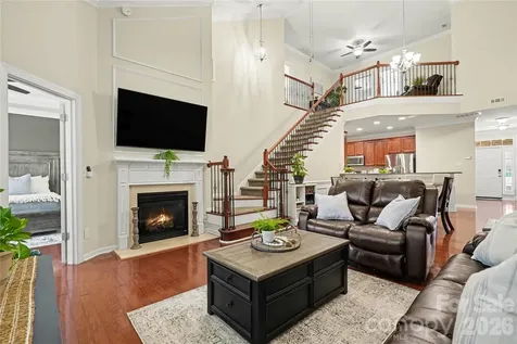 8432 Loxton Circle Charlotte NC 28214