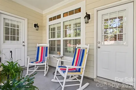 8432 Loxton Circle Charlotte NC 28214