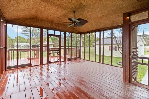 111 Flushing Drive York SC 29745