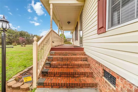 111 Flushing Drive York SC 29745