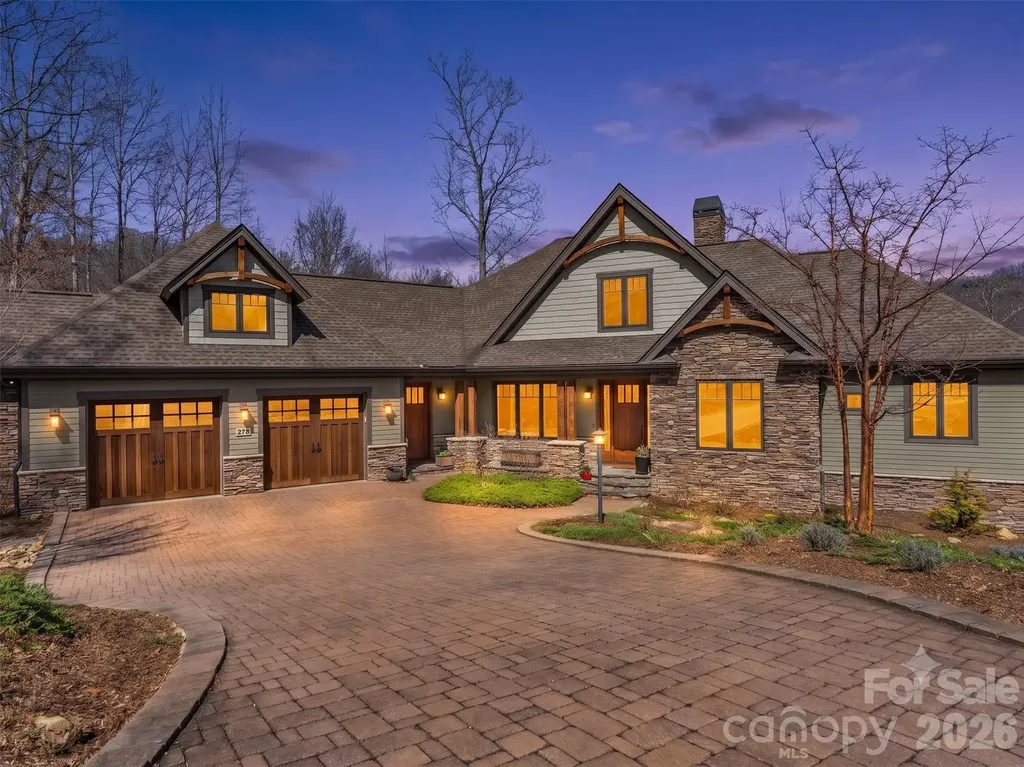 276 Stone Valley Way Hendersonville NC 28792
