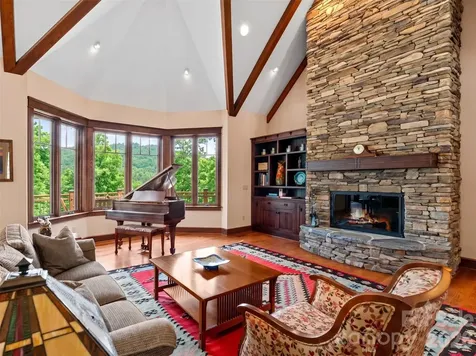 276 Stone Valley Way Hendersonville NC 28792