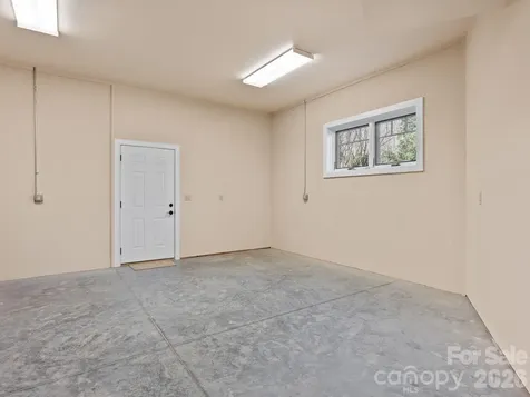 276 Stone Valley Way Hendersonville NC 28792