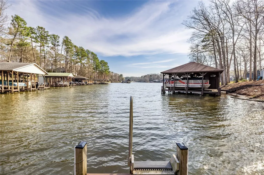 194 Hattaway Circle Mount Gilead NC 27306