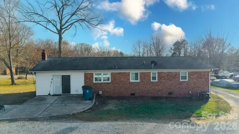 7910 Winalda Avenue Sherrills Ford NC 28673
