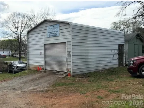 119 Collins Avenue Forest City NC 28043