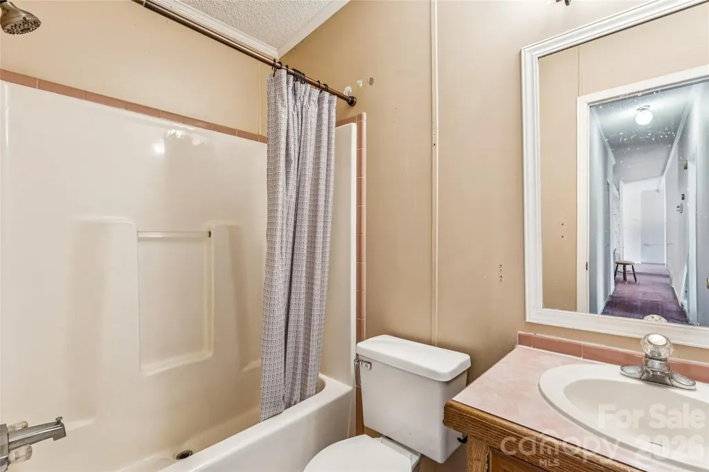 2542 Lower Stone Church Road Rockwell NC 28138
