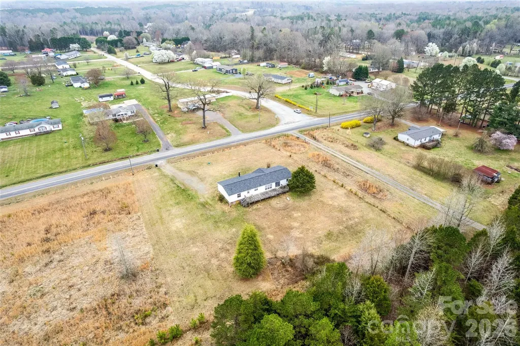 2542 Lower Stone Church Road Rockwell NC 28138