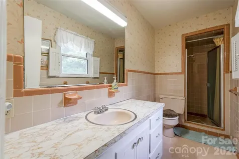 713 Pleasant Drive Shelby NC 28152